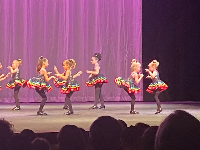 Dance Gallery Chicago Picture 6