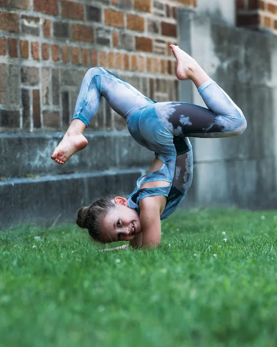 Kenwood School of Ballet Picture 5