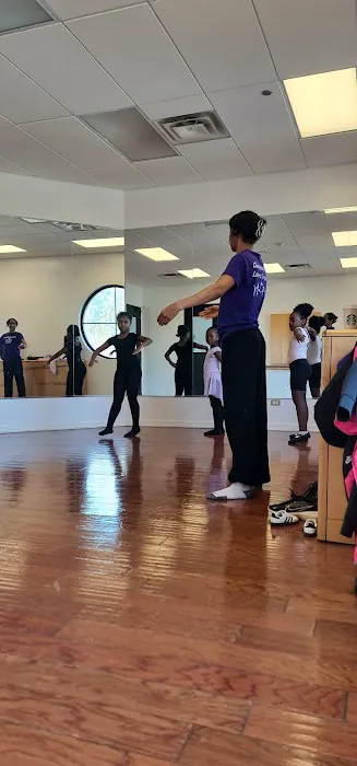 Sammy Dyer School Of The Theatre Picture 1