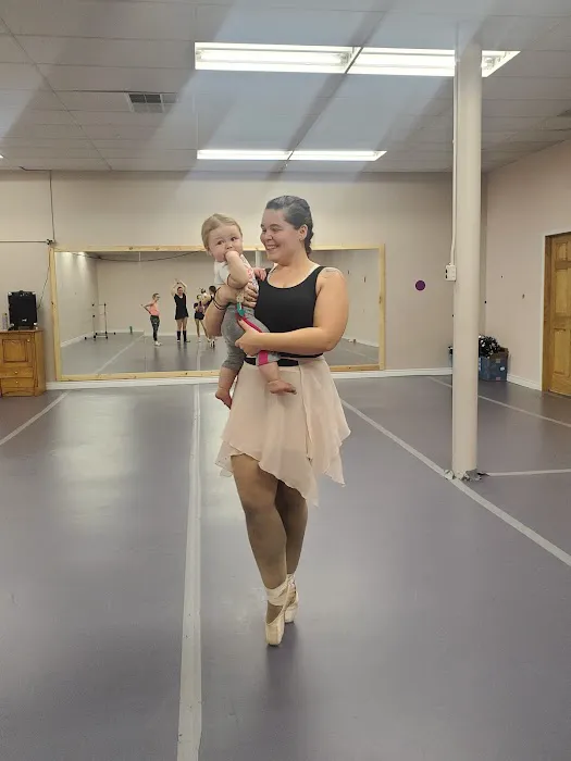 Stage Right Performing Arts Studio Picture 1