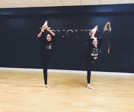 Konquer Dance Company