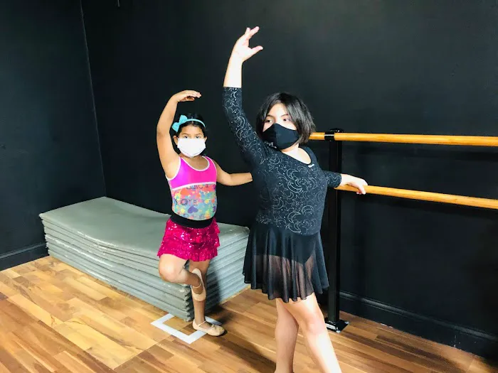 Teatro Tariakuri dance and theatre performing arts Picture 4