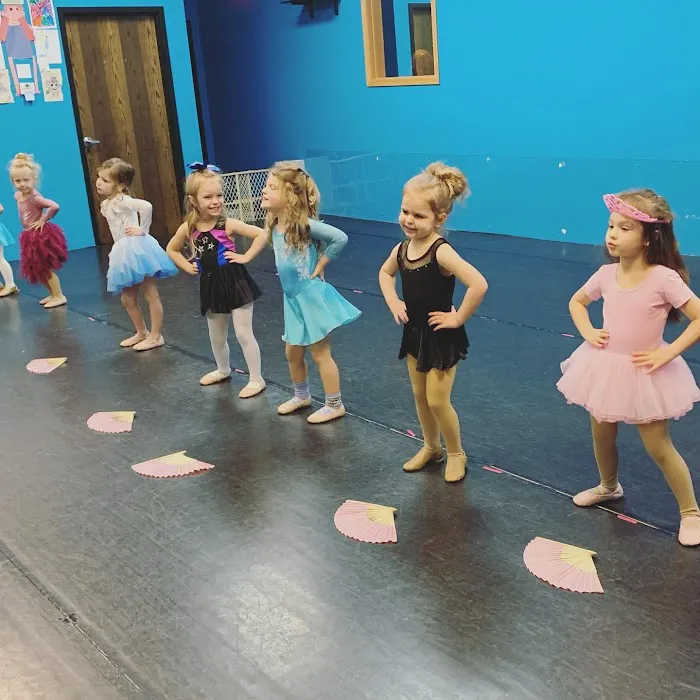Turning Pointe Dance Company New Lenox Picture 10
