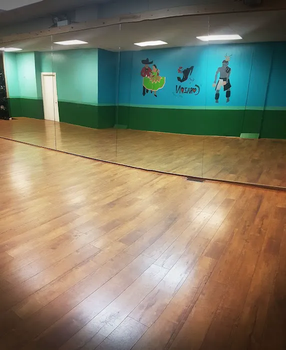 Flor De Corazon Dance Studio Picture 4
