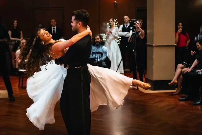 Windy City Wedding Dance & Ballroom Chicago Picture 3