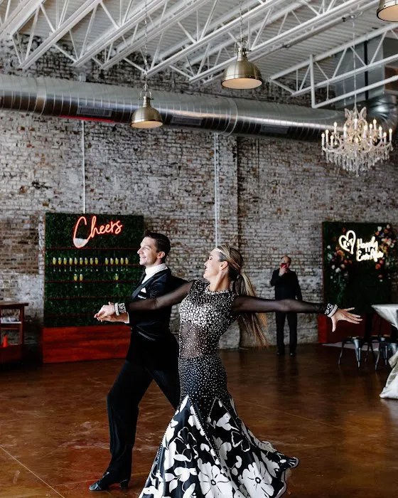 Windy City Wedding Dance & Ballroom Chicago Picture 10