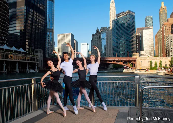 Ballet Chicago Picture 6