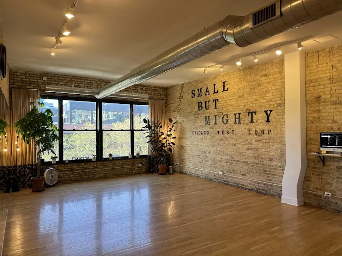 Fred Astaire Dance Studios Picture 3