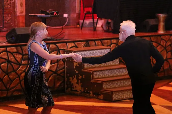 Arthur Murray Dance Studio of Chicago Picture 4