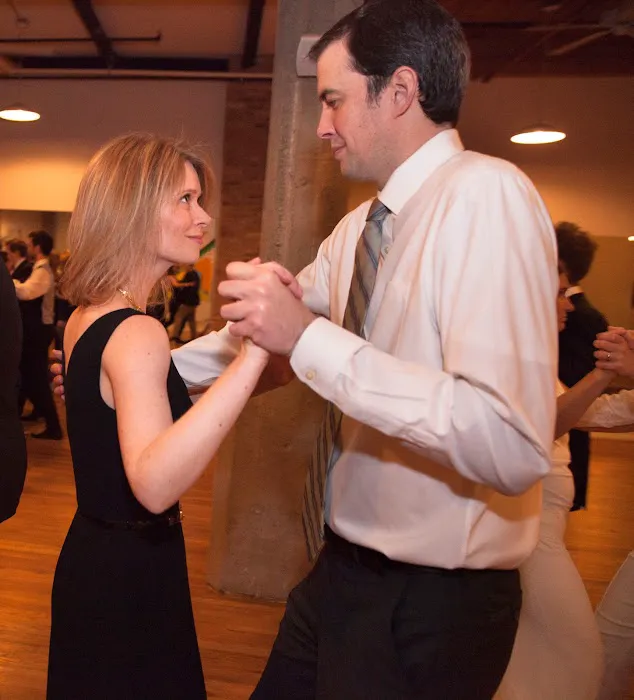Ballroom Dance Chicago Loft Picture 10