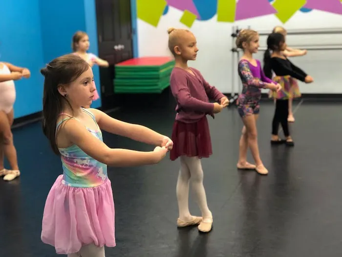 Turning Pointe Dance Company Lockport Picture 7