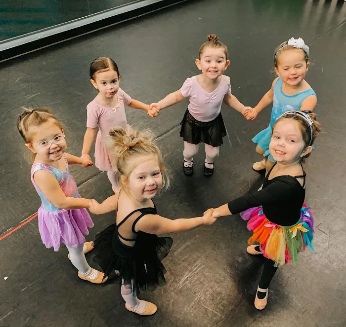Turning Pointe Dance Company Lockport Picture 9