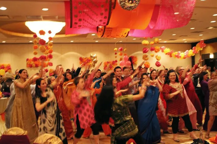 Bollywood Groove & Culture Groove Picture 4