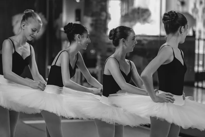 West Suburban Ballet Conservatory Picture 1