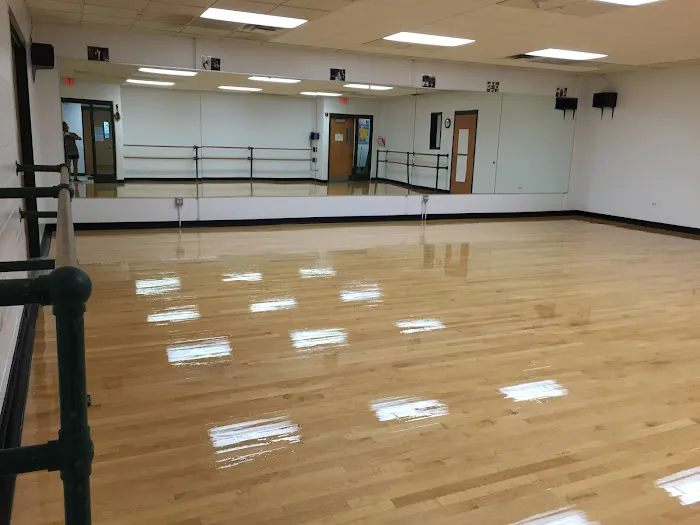Jo's Footwork Studio Picture 1