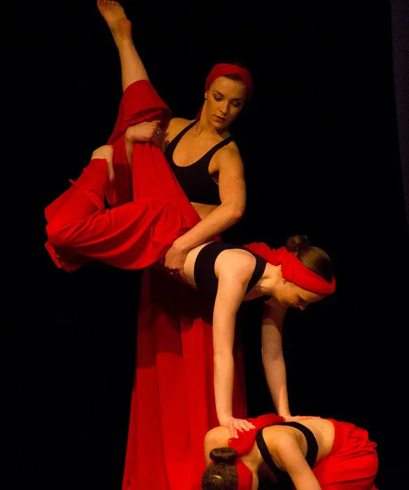 Jo's Footwork Studio Picture 7