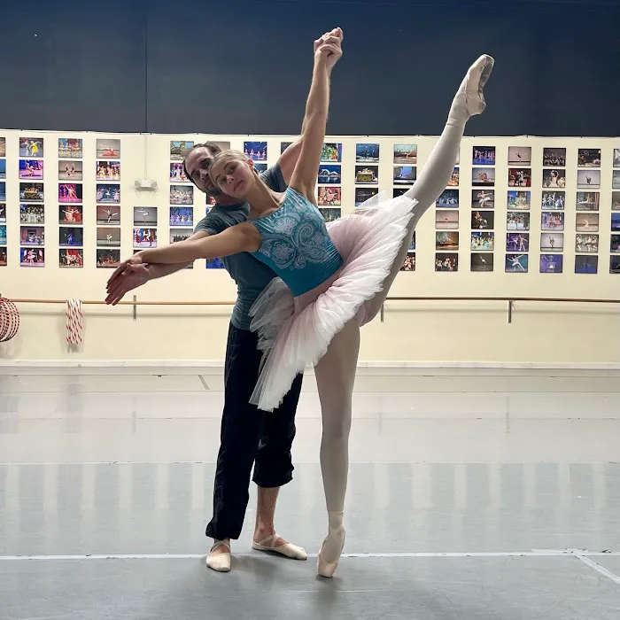 Hinsdale Dance Academy Picture 2