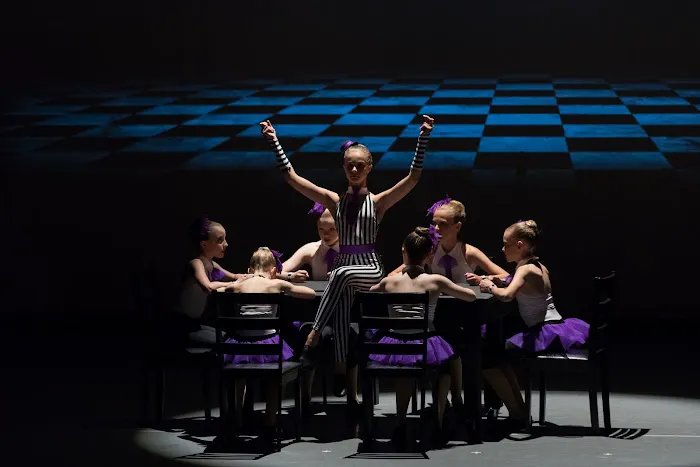 Hinsdale Dance Academy Picture 6