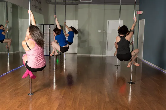 Rising Goddess Fitness Picture 3