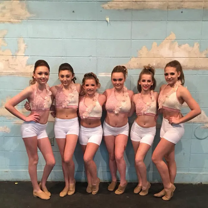 Studio 20 Dance Academy Picture 8