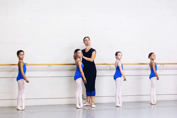 Salt Creek Ballet Picture 2