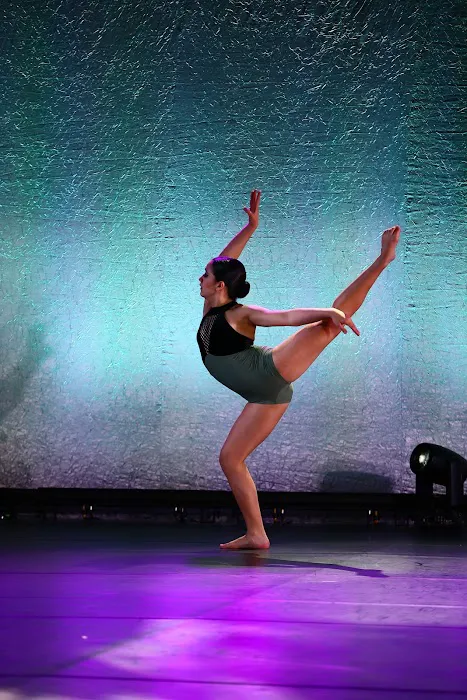Extensions Dance Picture 3