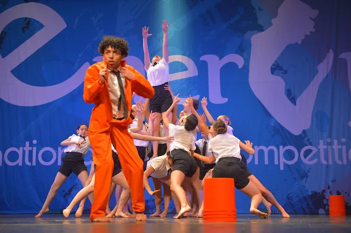 Extensions Dance Picture 9