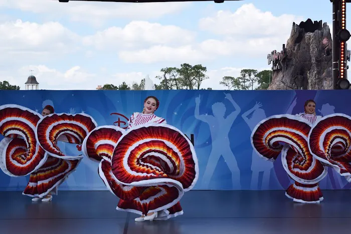 Ballet Folklorico Sones Mexicanos Picture 3