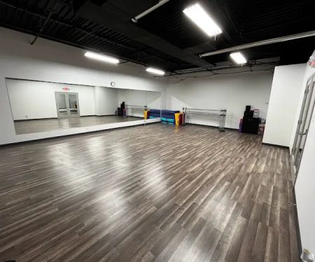 Ultimate Dance on the Move of Naperville