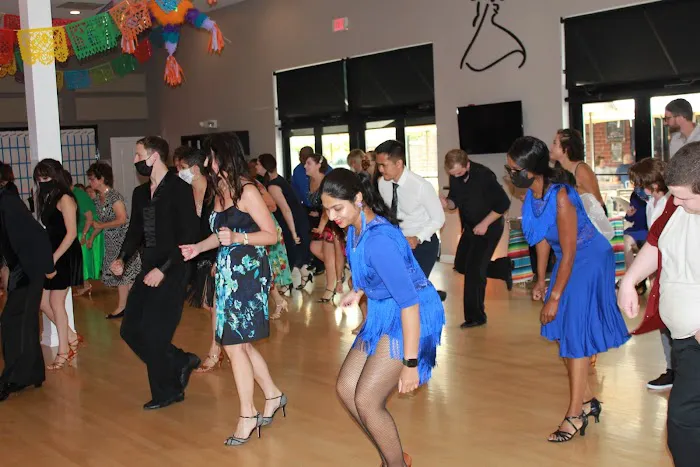 Arthur Murray Dance Studio Oakbrook Terrace Picture 1