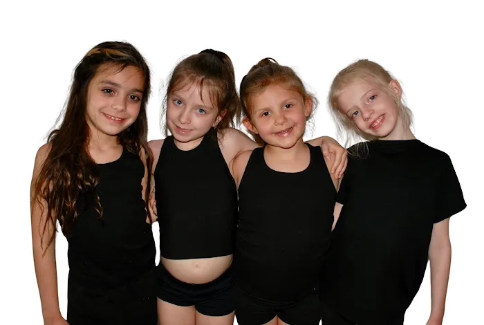 Force Dance Collective Picture 3