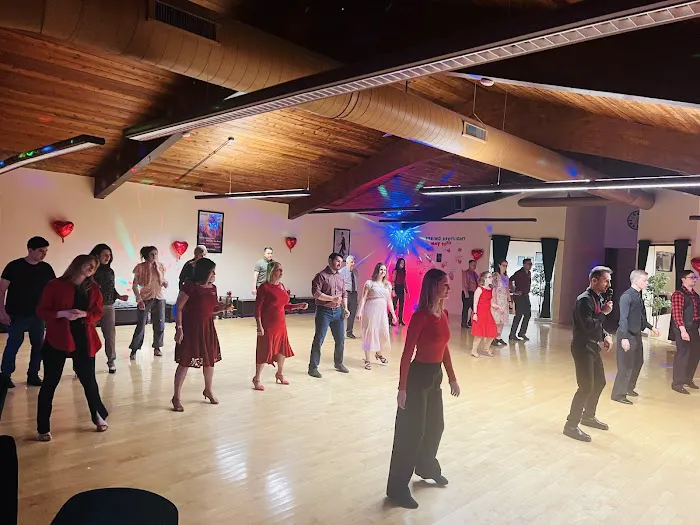 Fred Astaire Dance Studios Picture 6