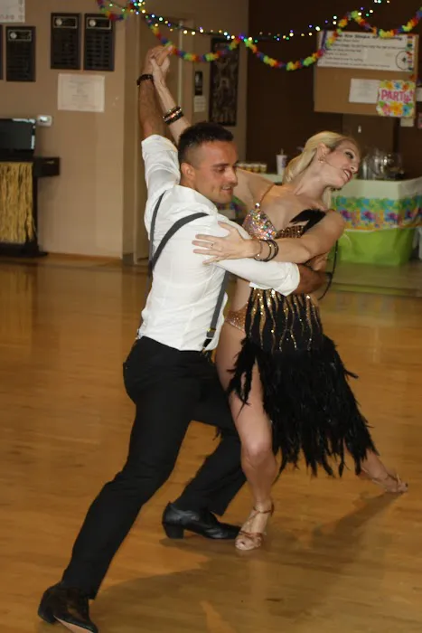DeSarge Danceworld Picture 10