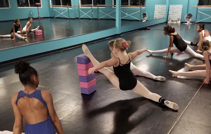 Dream School of Dance Picture 2