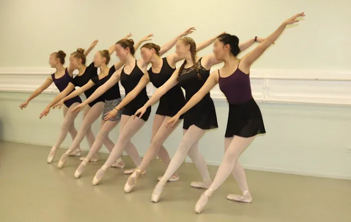 VH Dance Center Picture 2