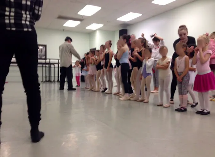 VH Dance Center Picture 4