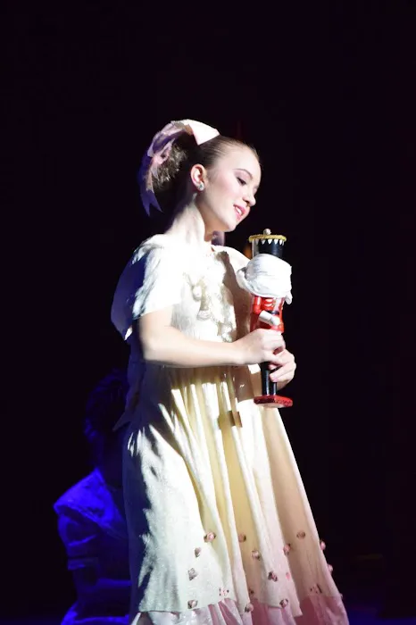 VH Dance Center Picture 5