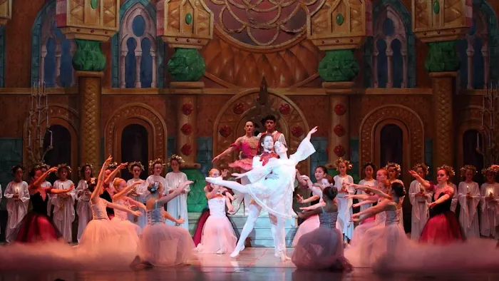 VH Dance Center Picture 9