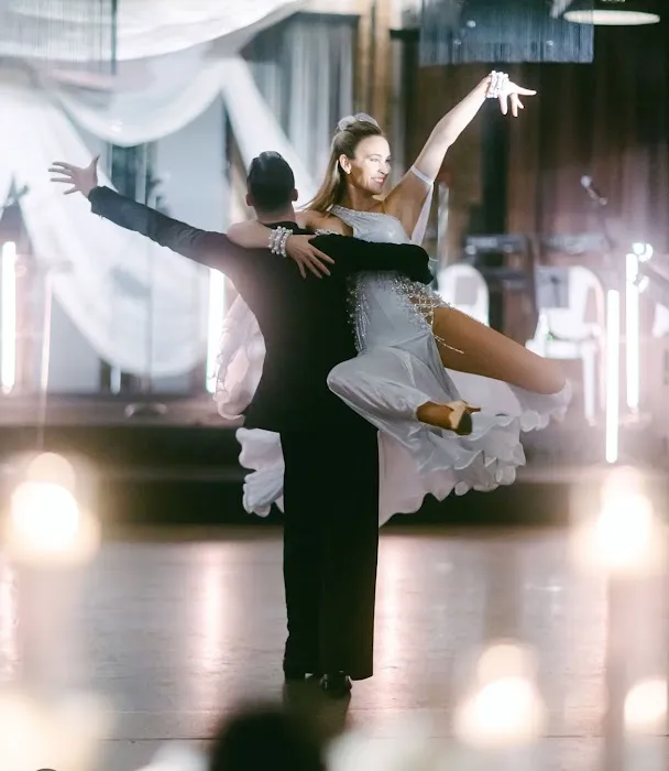 Windy City Wedding Dance - Naperville Picture 4