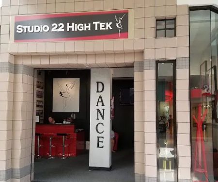 Studio 22 High Tek