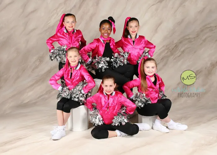 School of Dance & Movement (Bensenville Park District) Picture 10