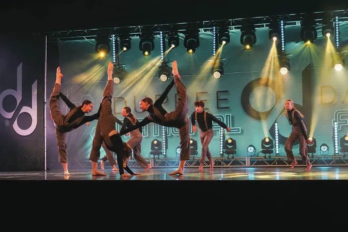 Sunshine Dance Picture 7
