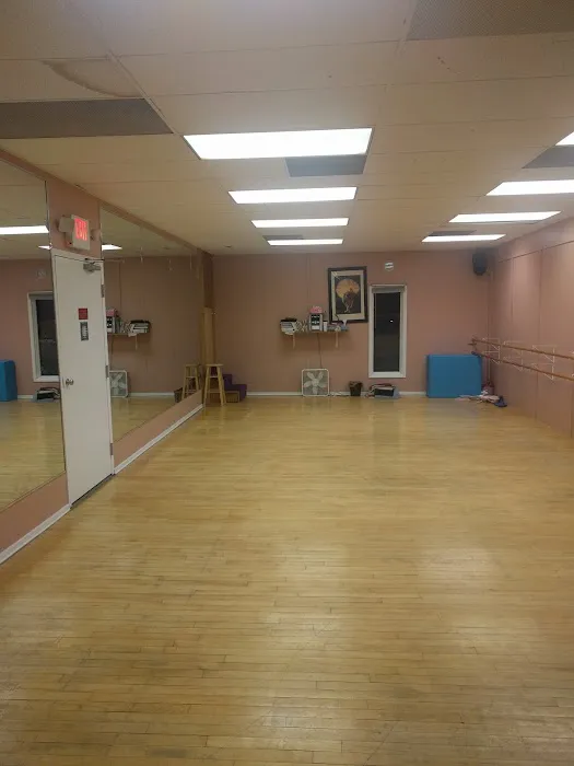 Upper Room Dance Studio Picture 2