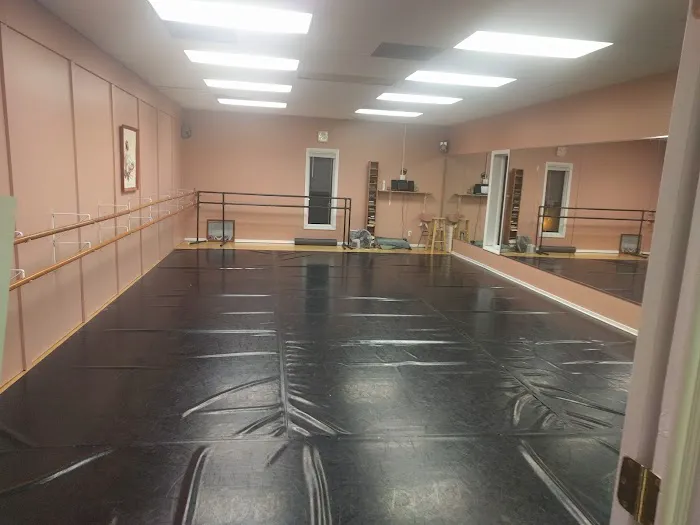 Upper Room Dance Studio Picture 3