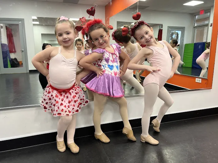 LOVV The Dance Studio Picture 1