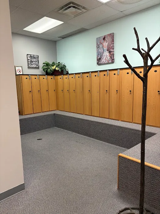 Rondi's S.E.L.F. Fitness & Aerial Dance Studio Picture 5