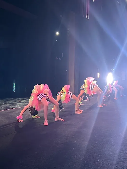 Activ8 Dance Company Picture 1