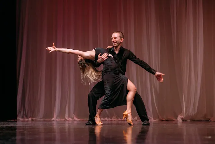 Move The Beat Picture 1