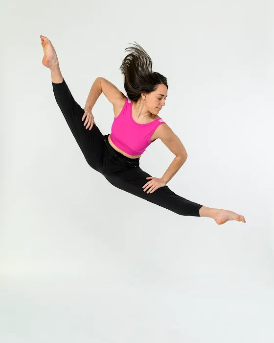 Dance & Music Academy Picture 2