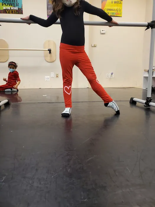 Relevé Performing Arts Picture 8